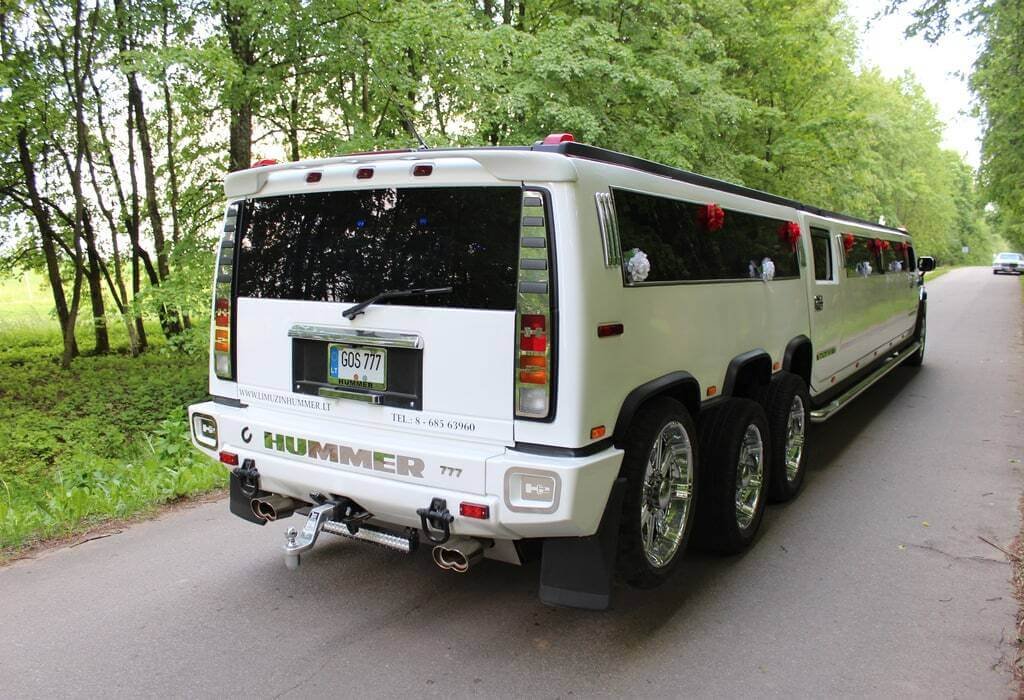 Vienas didziausiu limuzinu Kaune