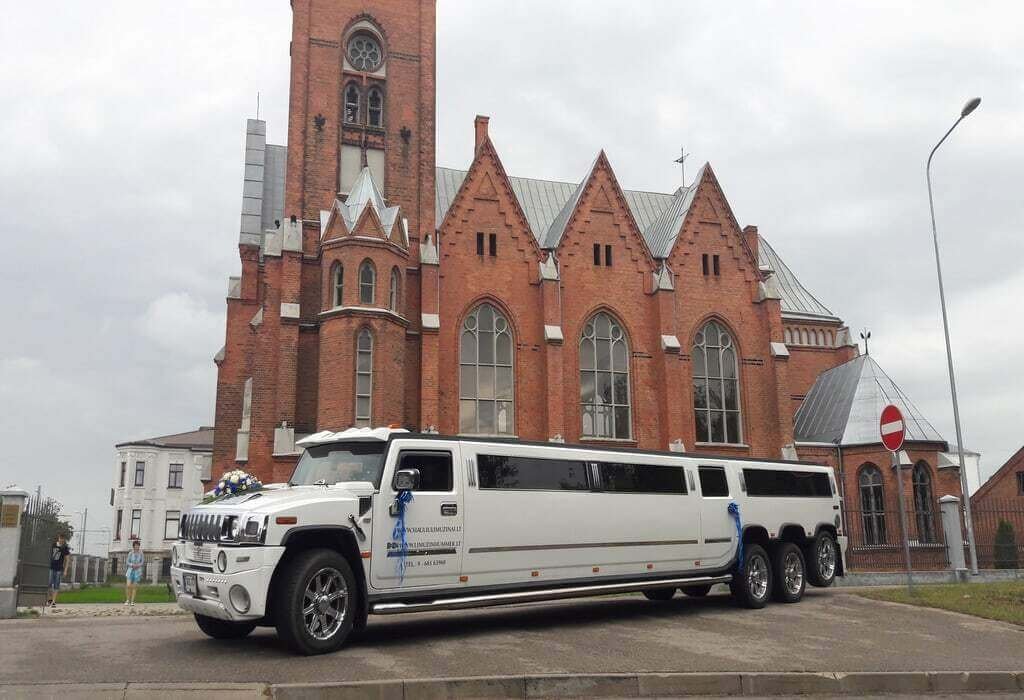 Vienas didziausiu limuzinu nuomai Mazeikiuose